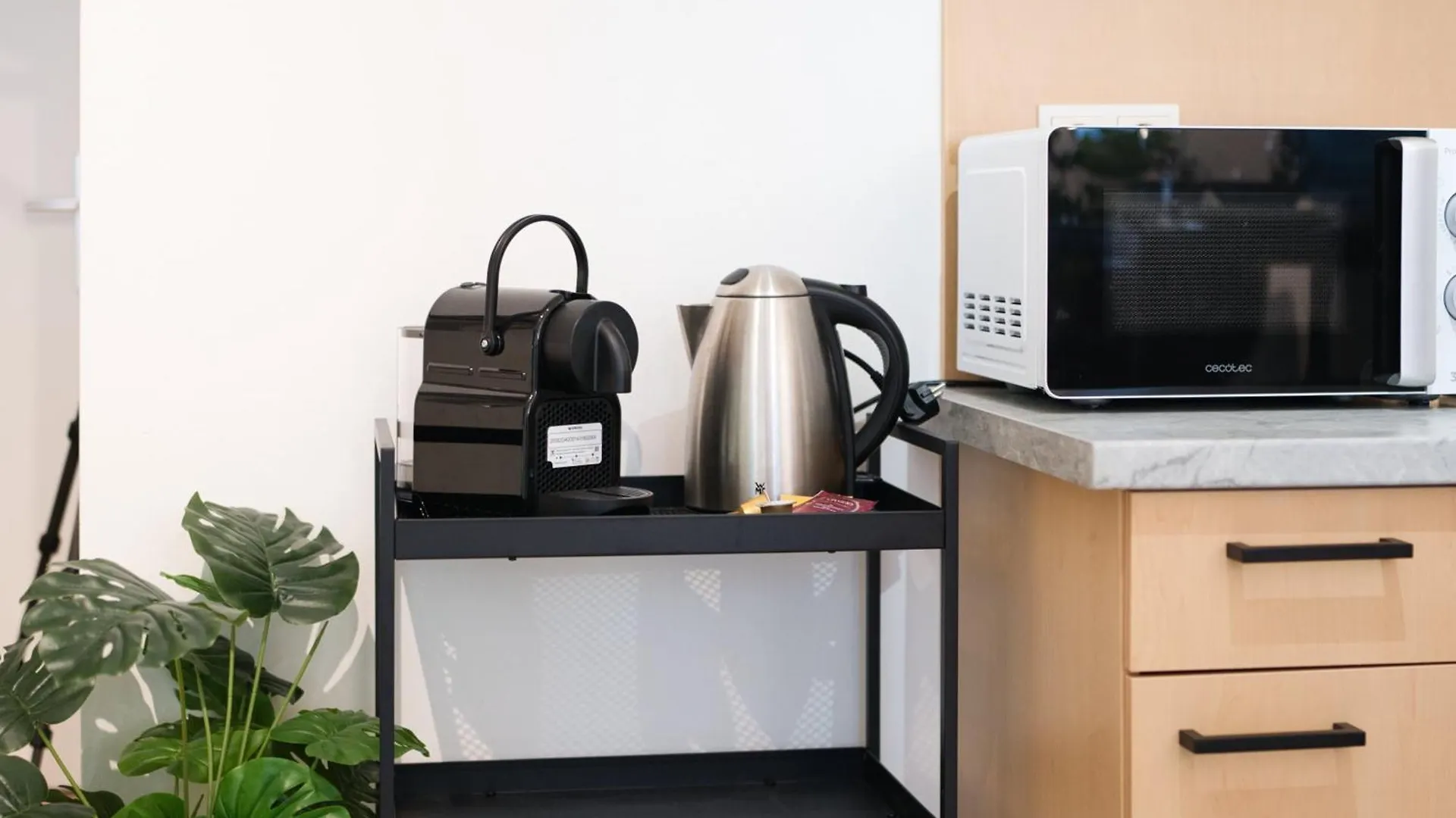 Bright City Apartment Free Parking & 2 Min To Subway Vienna